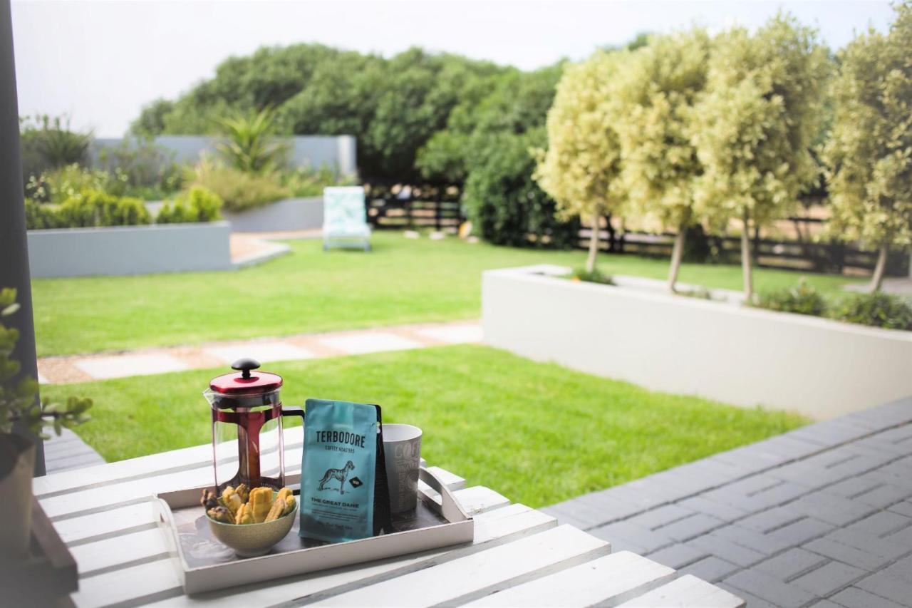 Three Feathers Cottages Langebaan Luaran gambar