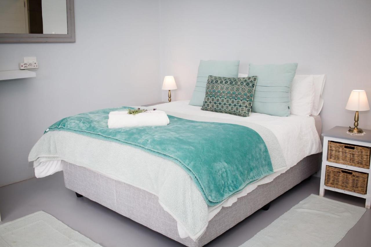 Three Feathers Cottages Langebaan Luaran gambar