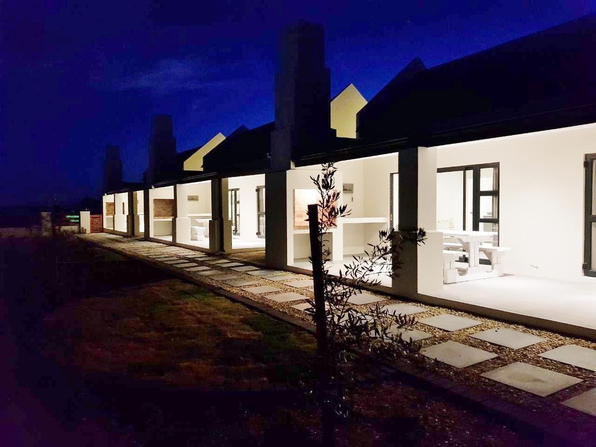 Three Feathers Cottages Langebaan Luaran gambar