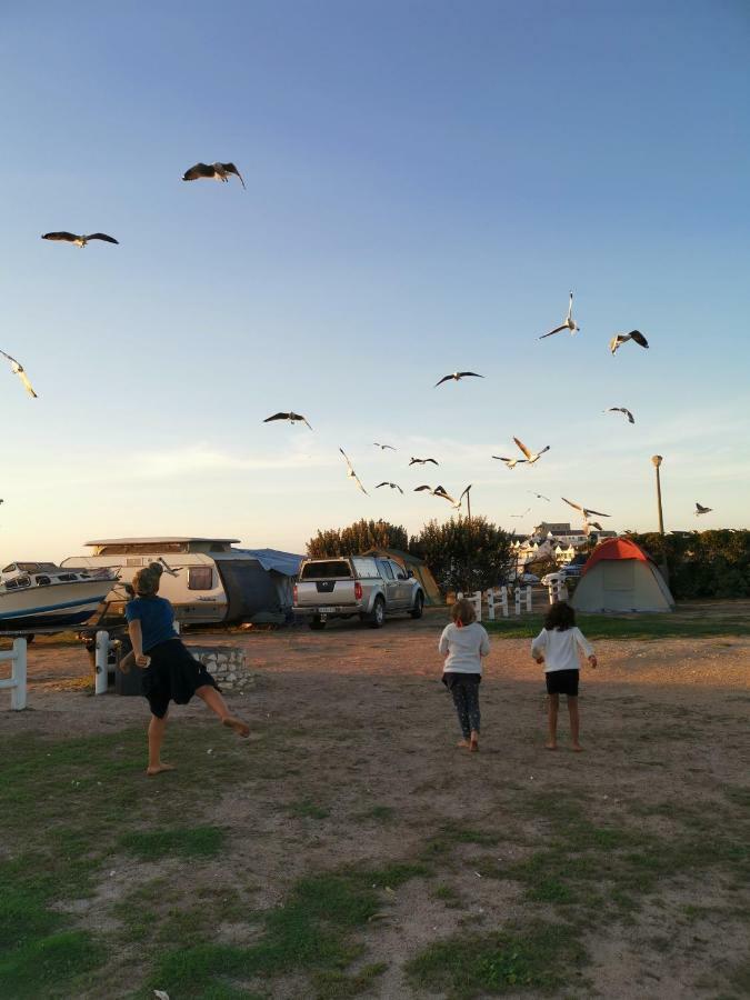 Three Feathers Cottages Langebaan Luaran gambar