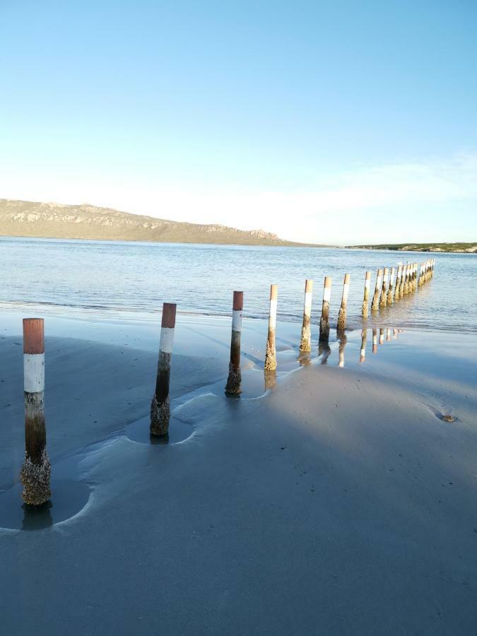 Three Feathers Cottages Langebaan Luaran gambar