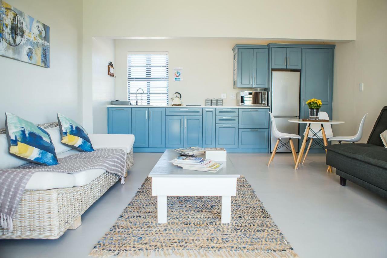 Three Feathers Cottages Langebaan Luaran gambar