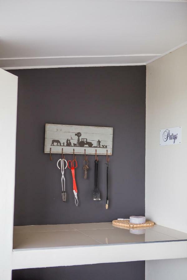 Three Feathers Cottages Langebaan Luaran gambar